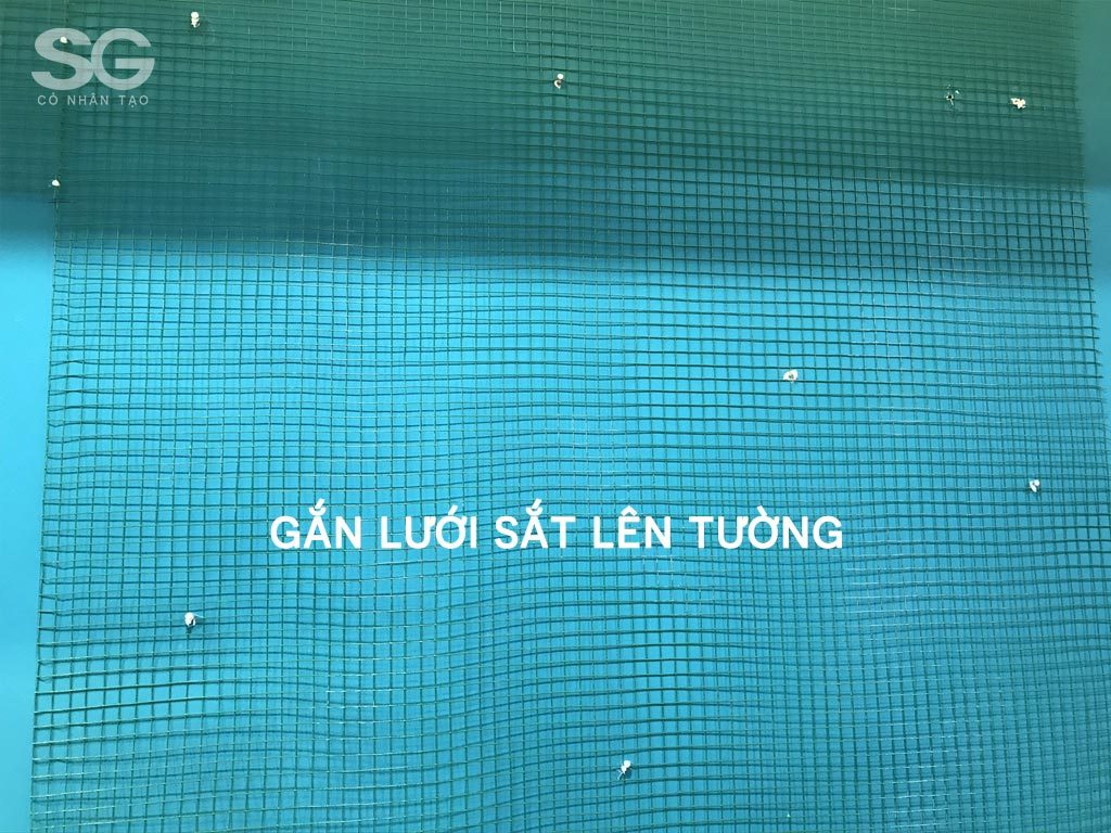 Cách thi công thi công tường cây giả giá rẻ 4 Cách thi công cỏ nhân tạo lên tường, cỏ nhân tạo dán tường, tường cây giả