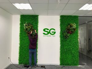 Cỏ nhân tạo trang trí tường SPA