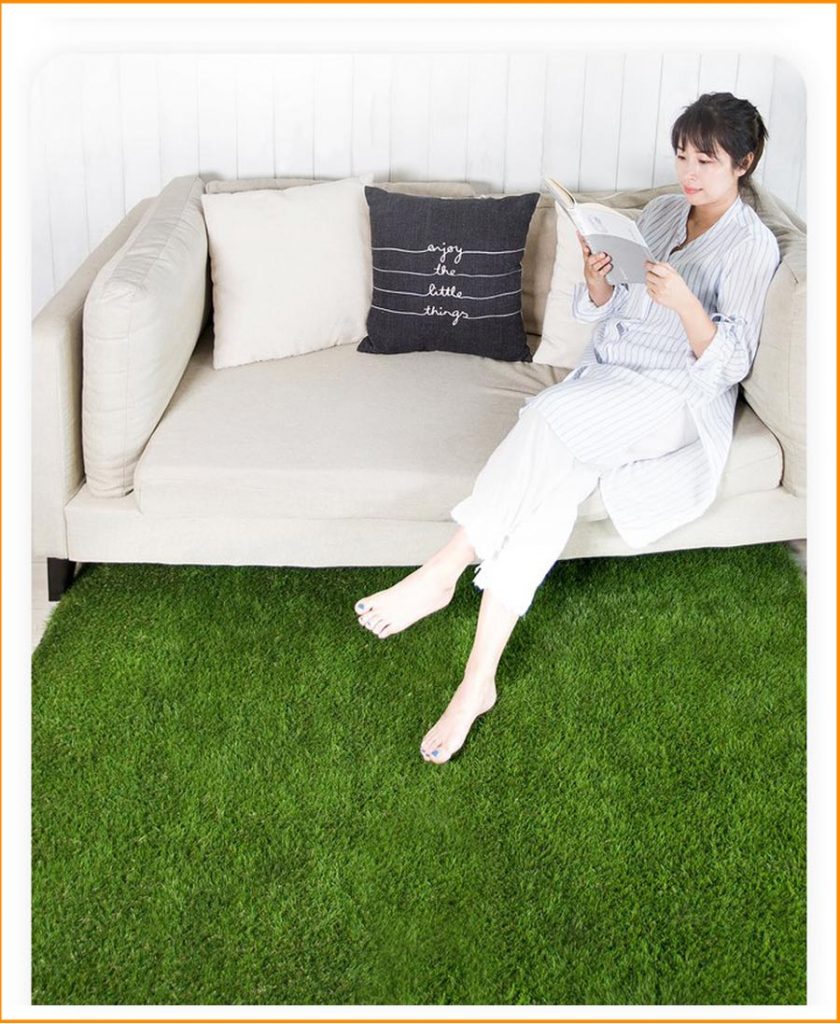 Thảm cỏ nhân tạo trải phòng khách