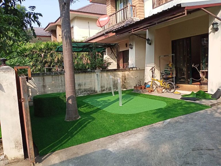 Thiết kế và thi công sân tập golf mini trong sân vườn
