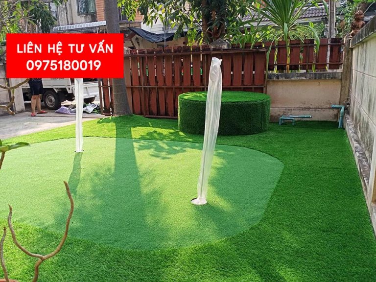 Thiết kế và thi công sân tập golf mini trong sân vườn