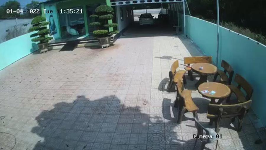 Hình ảnh trước khi thi công trải cỏ nhân tạo