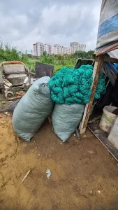 Lưới sân bóng đá - Sân Bóng Trường ĐHKT HCM