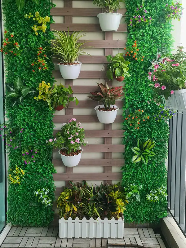 Tường cây giả trang trí ban công đẹp